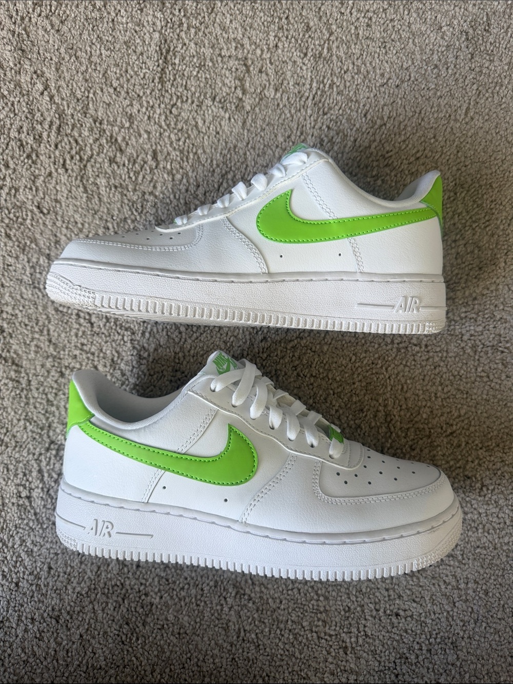 Nike Air Force 1 Sneakers - Women’s size 8 - Green Swoosh